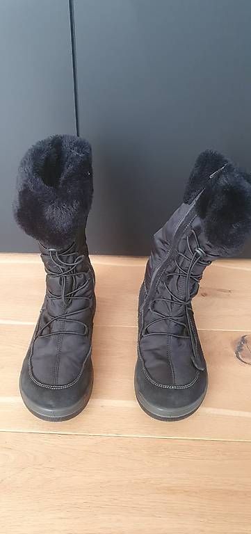 Scarpe per ragazzi: Winterstiefel | Kinder/Jugendliche | Grösse 38 | schwarz – Usato da Kirchberg BE venduto da bvonallmen