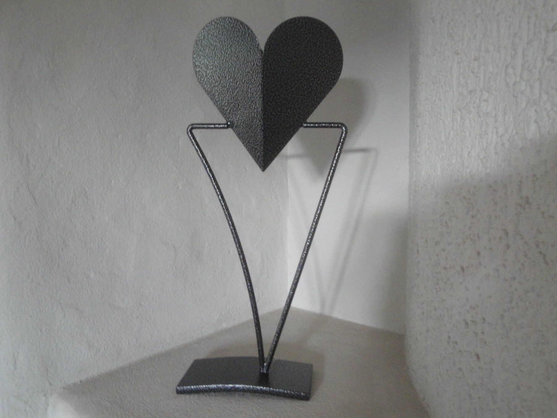Toutes les décorations: Herzständer aus Metall - ideale Geschenkidee – Neuf (Voir description) à Boswil par ziumbo5