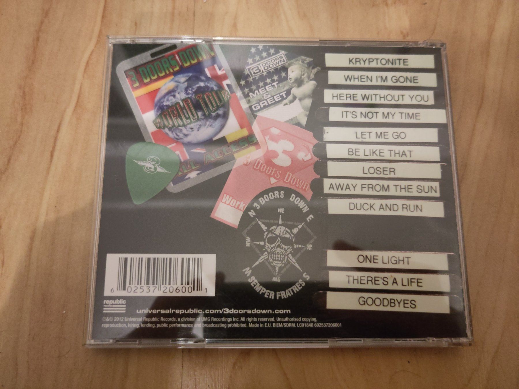 CD & DVD vergini: 3 Doors Down - The greatest Hits CD 2012 – Usato da Kreuzlingen venduto da lenkes_Mediathek 1