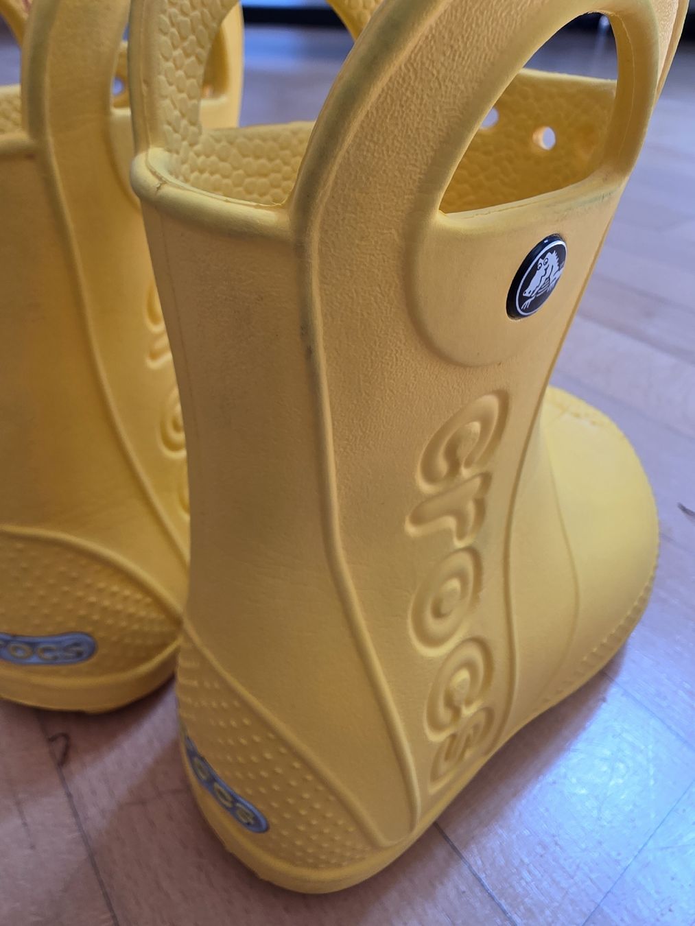 Crocs Chaussures garçon: Crocs rain boots size 27 – D'occasion à Meilen par AnaSmurf 2