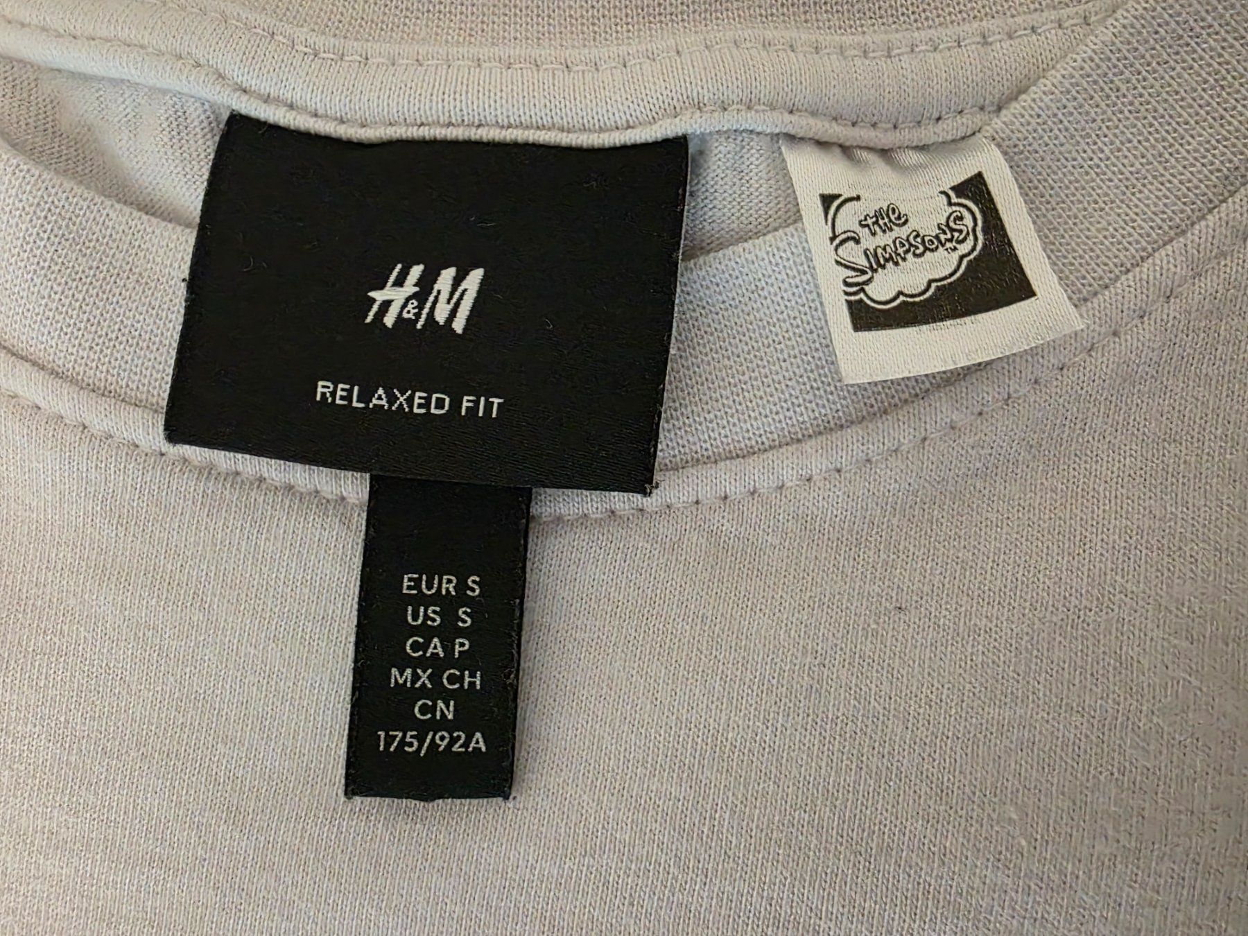 H&M T-shirt: Langarmshirt Simpsons – Usato da Rothenfluh venduto da sel_j856 3