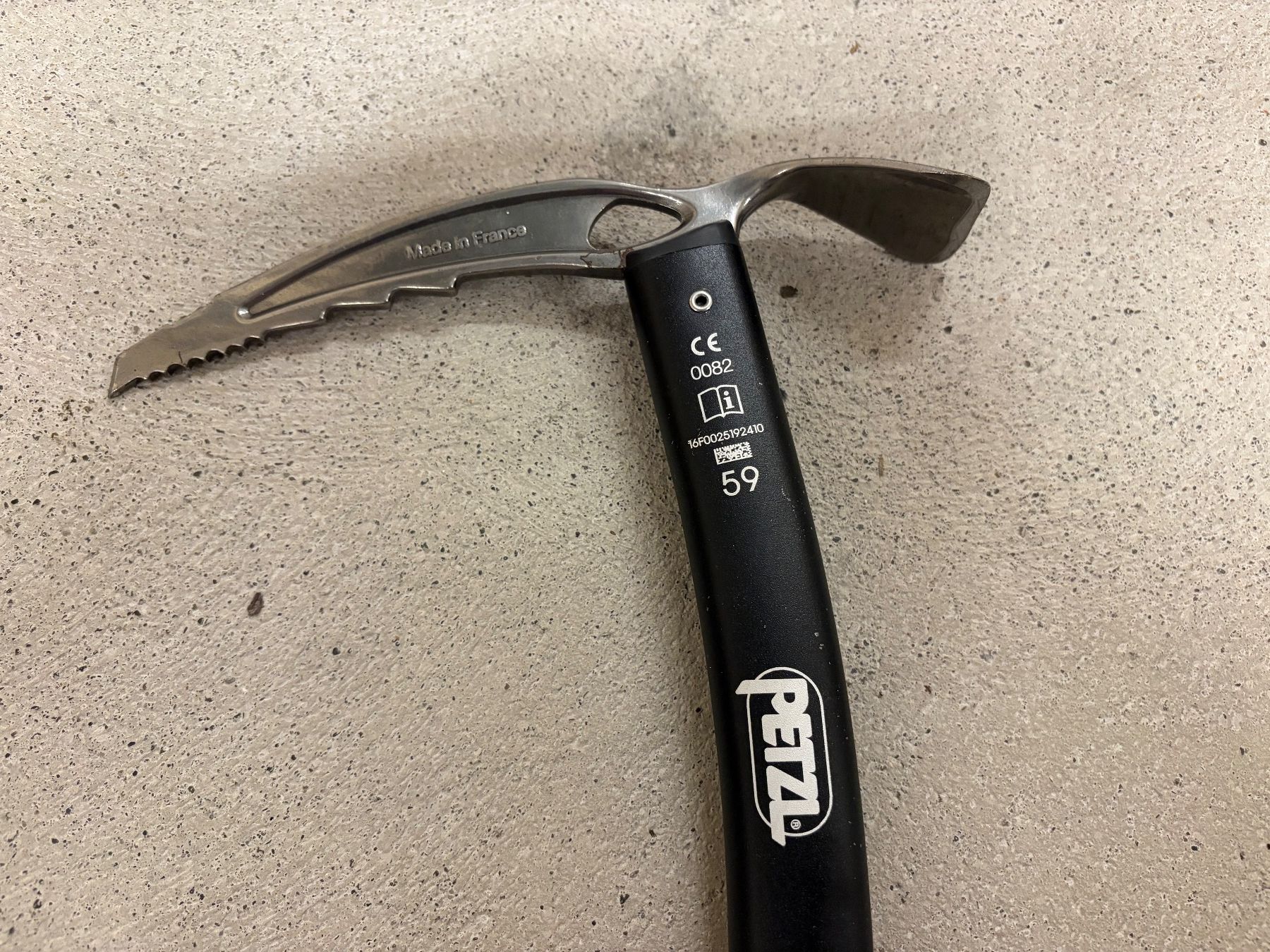 Petzl Kletterausrüstungen: Petzl Summit Eispickel 59 cm – Gebraucht aus Niederwangen BE von nie_226v 1