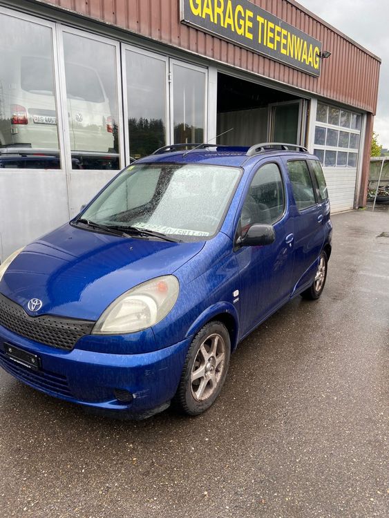Best HD Pictures about  Toyota Yaris Verso Gebraucht  with No AI Images