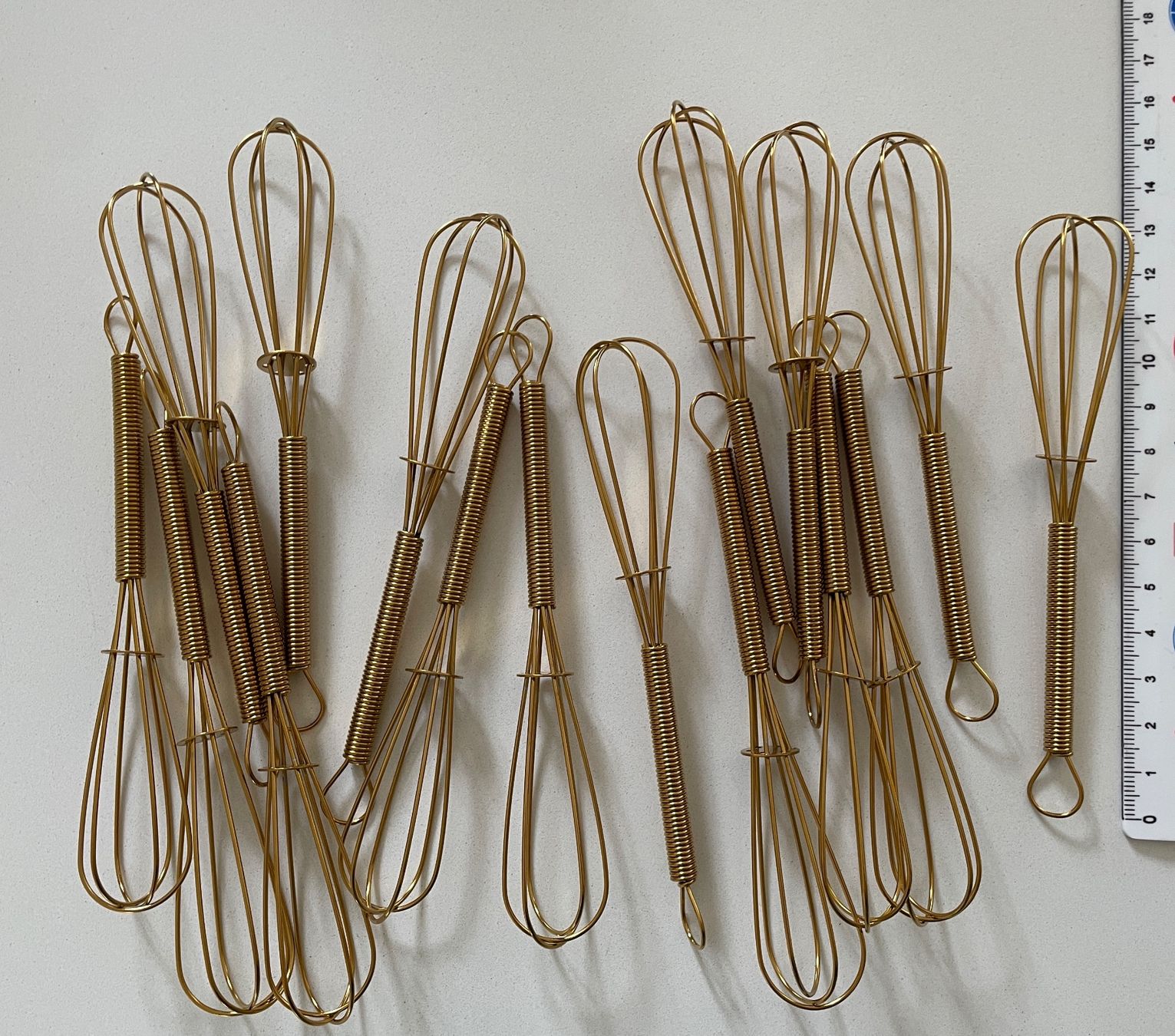 Elettrodomestici da cucina: 16 Stück Mini-Schwingbesen gold – Nuovo (secondo la descrizione) da Olten venduto da eva_87ph