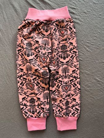 1 Kinderhose selbst genäht