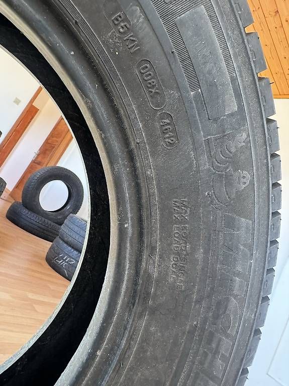 Pneumatici & Ruote complete: Reifen 215-75R16C – Usato da Frauenfeld venduto da KelvinG