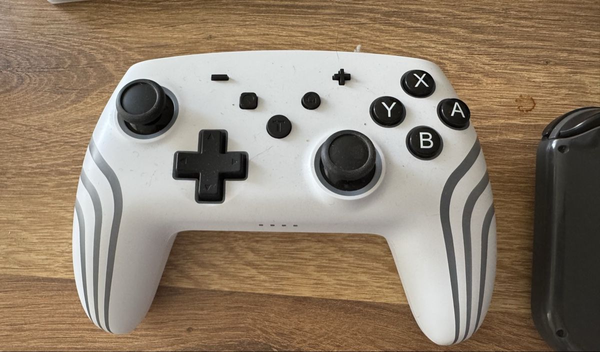 Nintendo Konsolen: Nintendo Switch  – Gebraucht aus Uetendorf von Wa.Ku.Ue95 4