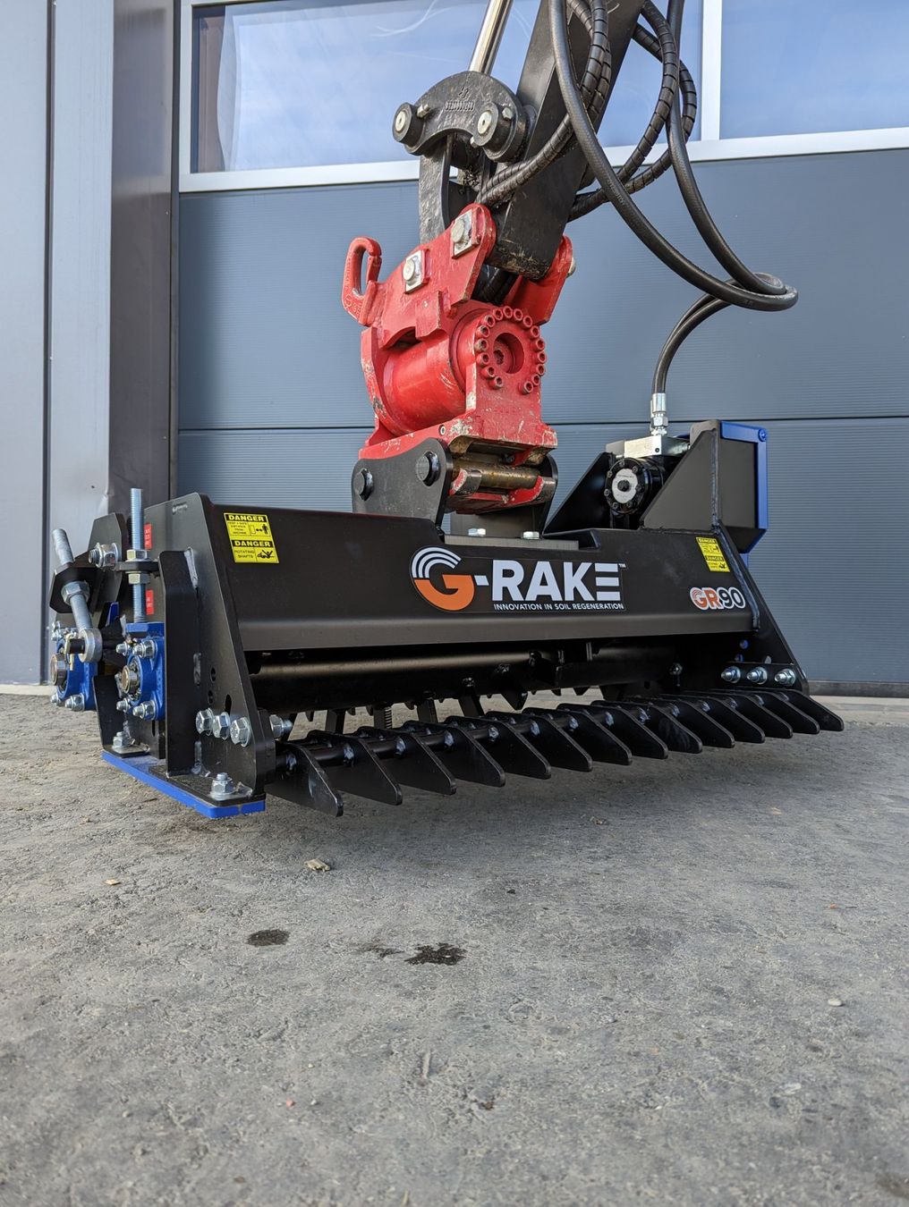 Takeuchi Escavatori: Planierrechen G-Rake Vorführgerät – Usato da Bazenheid venduto da BMZentrumGmbH 3