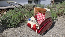 Retro Kinderwagen "Erika" CH-Fabrikat, frühe 60er