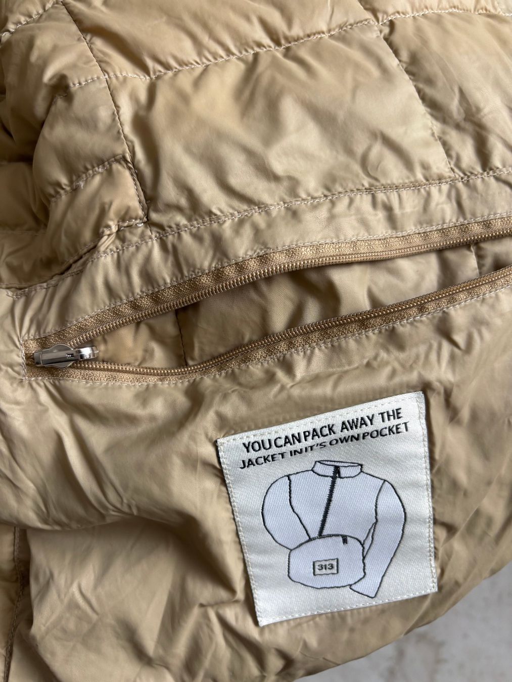 Giacche: 313 Pufferjacke beige – Usato da Merishausen venduto da yourdream 6