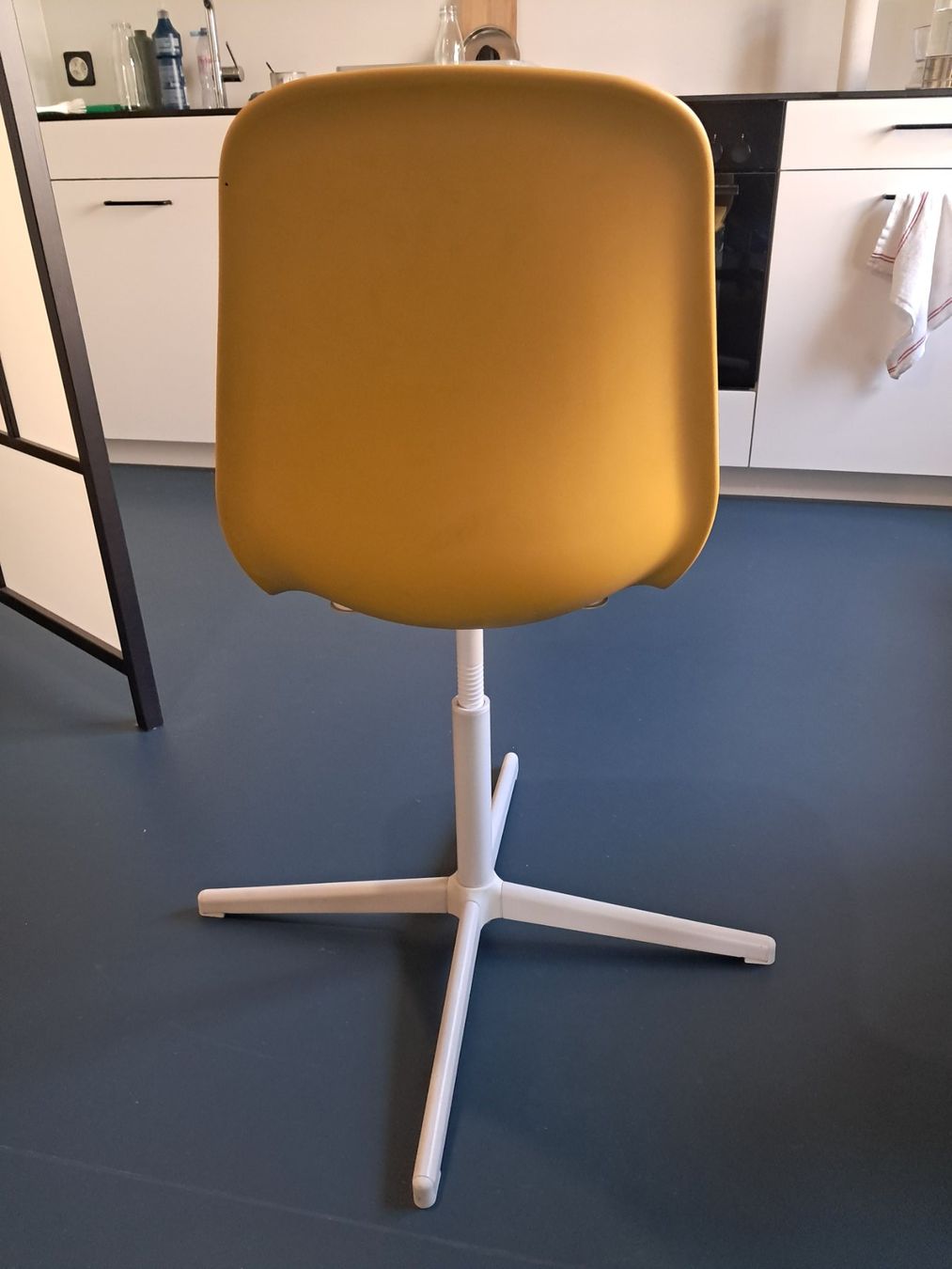 Ikea Stühle: Drehstuhl – Gebraucht aus Zürich von hawk1 2
