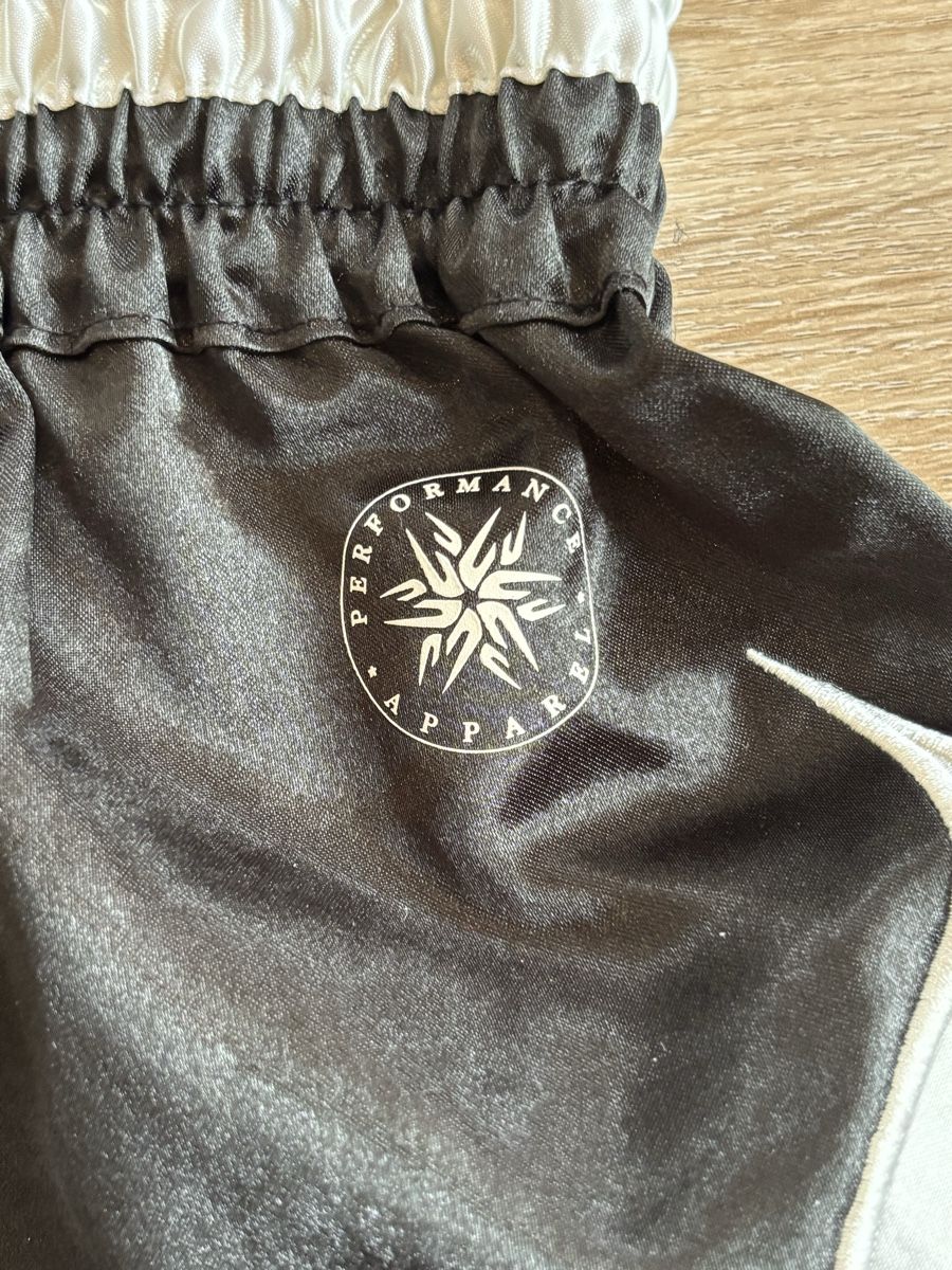 Venum Hosen: Venum Muay Thai Box Hose Gr. S – Gebraucht aus Muri b. Bern von mugichan1 2