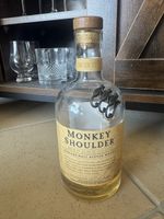 Monkey Shoulder Batch 27 Blended Malt Scotch Whisky leer57