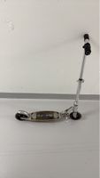 Micro Scooter klappbar Silber gebrauchter Zustand