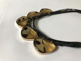 Joli bijou artisanal
