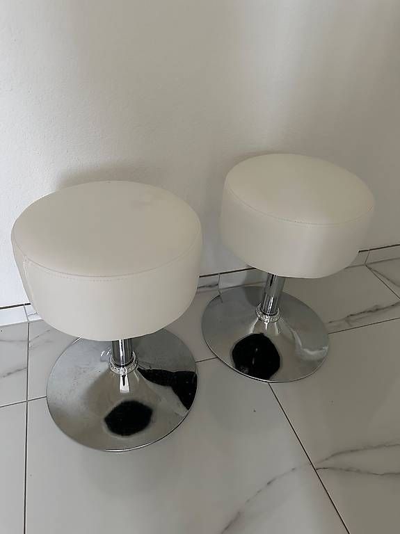 Hocker: Hocker – Gebraucht aus Goldach von Anna4522