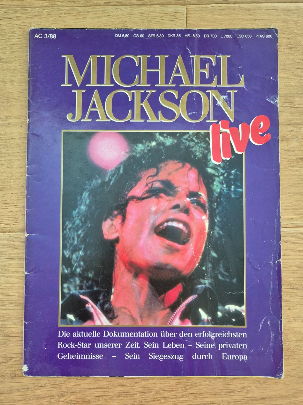 Livres: Michael Jackson Live – (1988) - DE – D'occasion à Savièse par coeur88