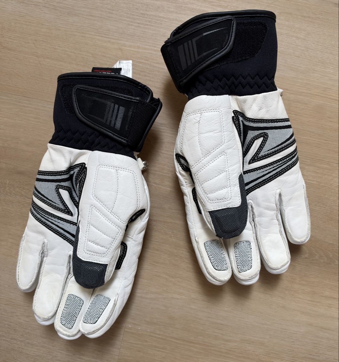 Altri accessori da uomo: Ski Handschuhe – Nuovo (secondo la descrizione) da Pfungen venduto da glittergirl9 1