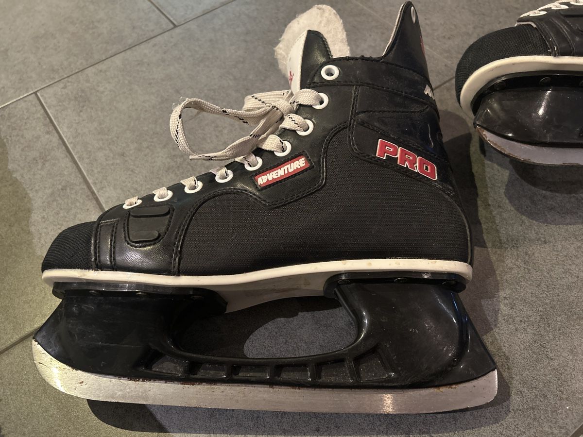 Pattini da ghiaccio: Schlittschuhe Adventure Pro, Grösse 46 – Usato da Mühledorf SO venduto da Dania77 8