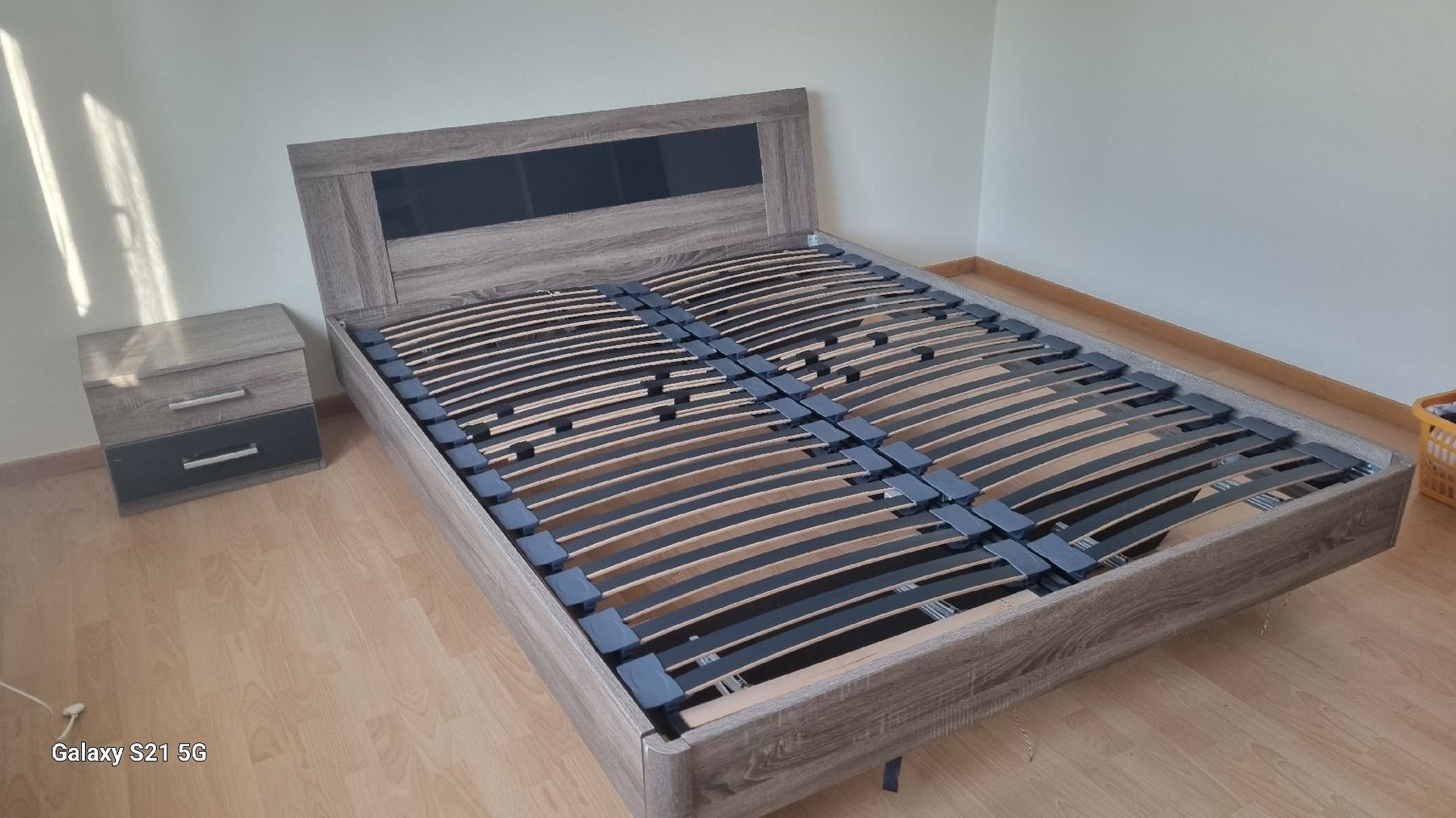 Lits: Bett mit bettgestell – Neuf (Voir description) à Wildegg par pit_r66n 1