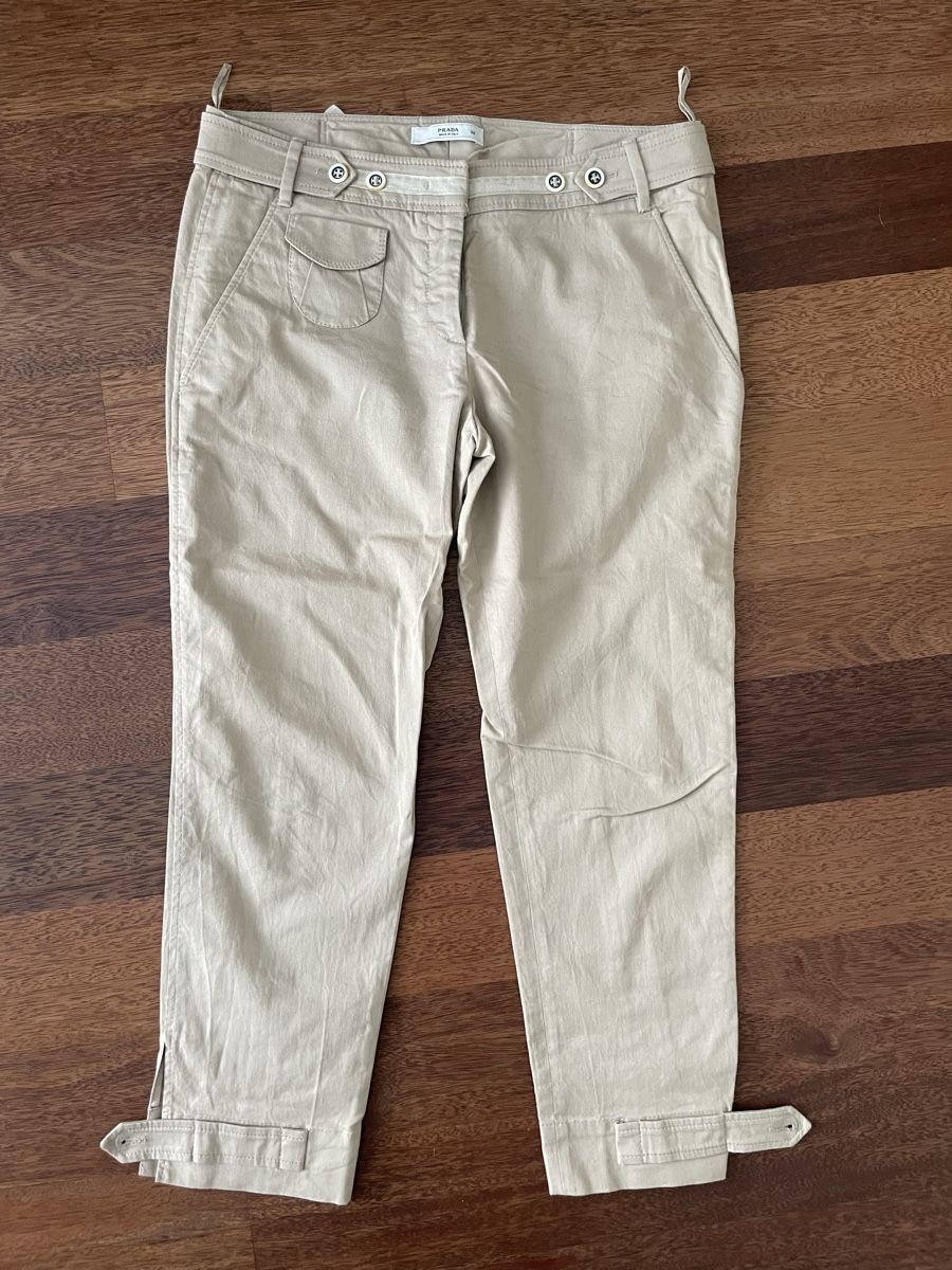 Prada Pantaloni: Hose Prada beige Grösse 38 – Usato da Zürich venduto da Rollladen