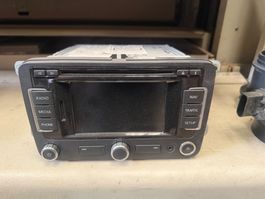 Seat original Naviradio RNS 315 mit BT + DAB 5P0035192B