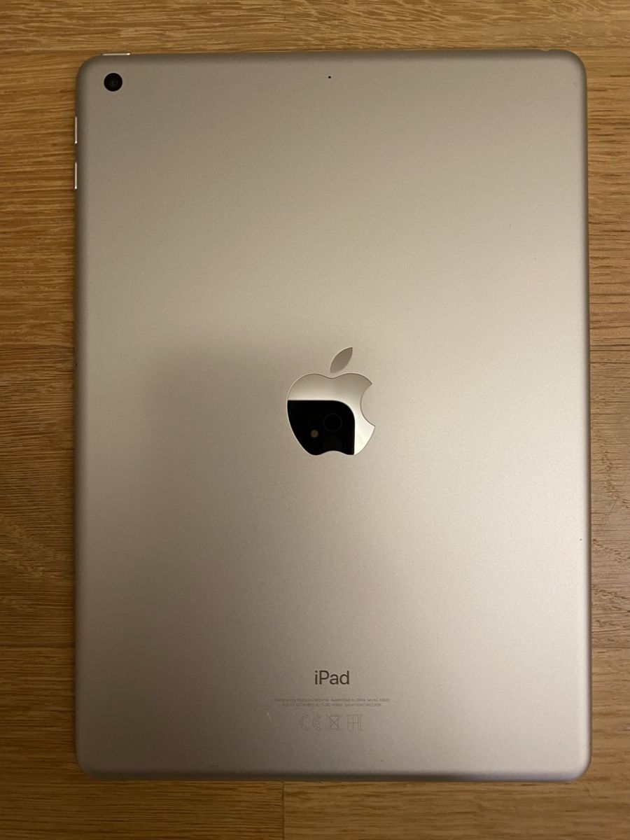 Apple Tablet PC: Excellent Condition Apple iPad 6 32GB – Gebraucht aus Thalwil von jon_xx9b 1
