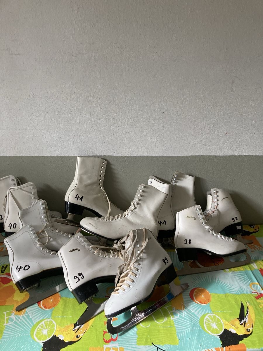 Schlittschuhe: Schlittschuhe Damen/Mädchen – Gebraucht aus Lenggenwil von ochsengrillerSG 2