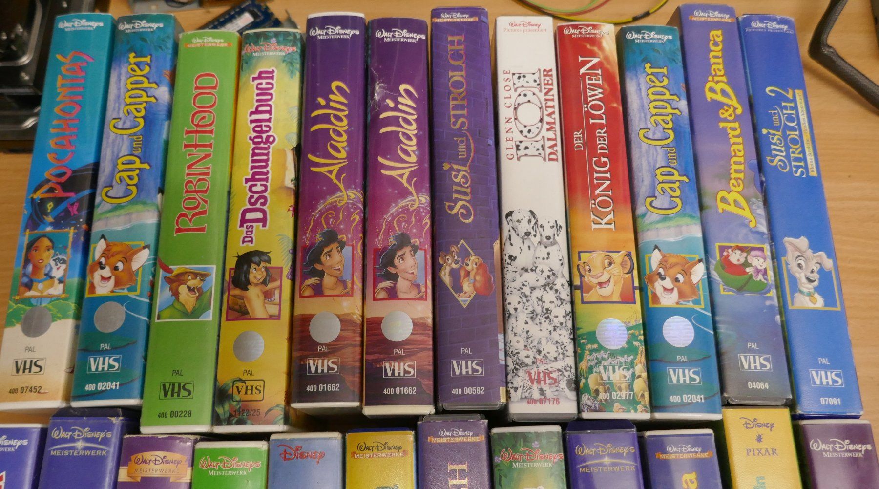 Tutti i VHS: Diverse Disney VHS Kassetten – Usato da Wenslingen venduto da FairlightCMI 3