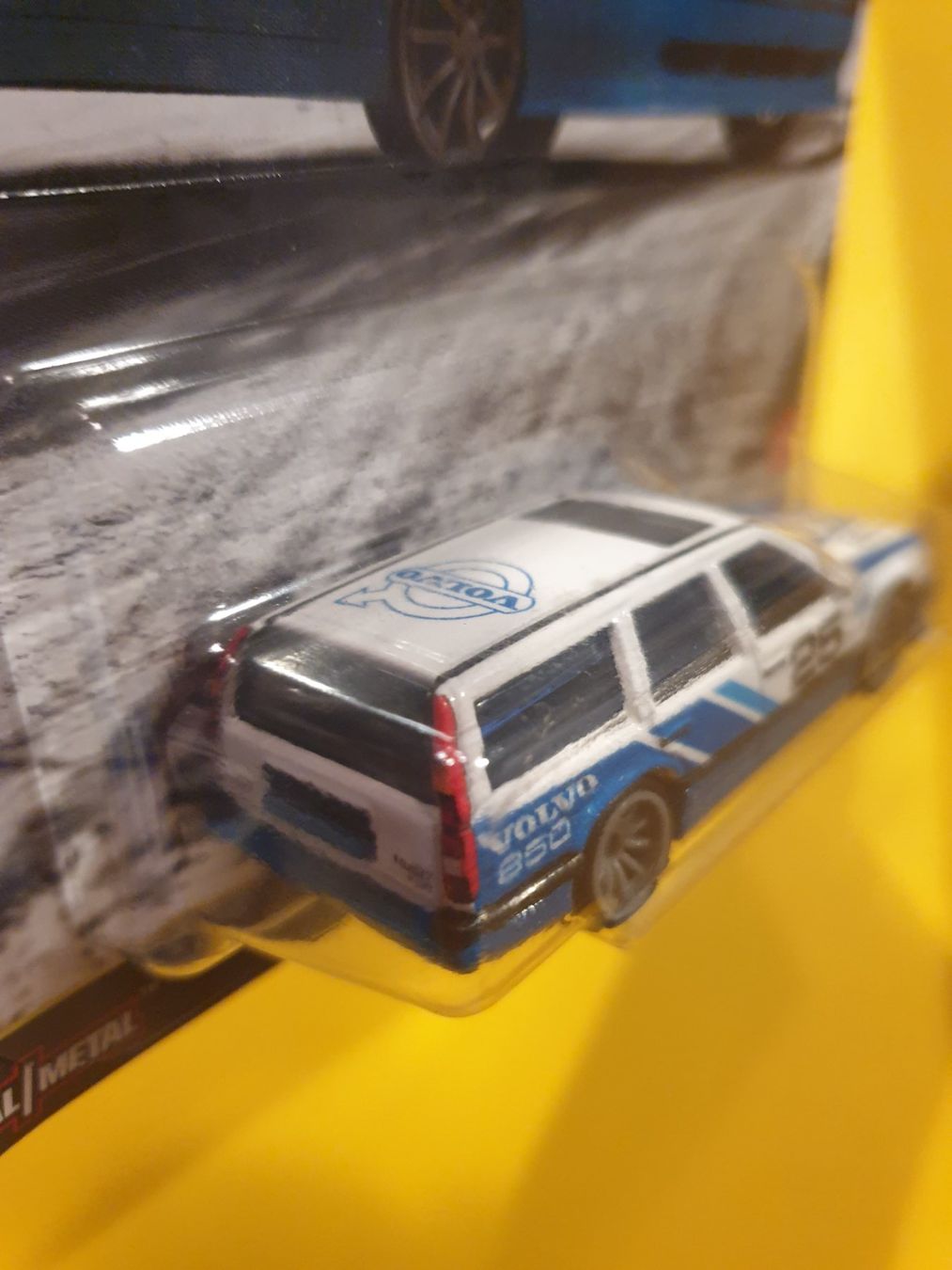Hot Wheels Modellini d'auto: Hot Wheels VOLVO 850 ESTATE – Nuovo e nell'imballaggio originale da Oftringen venduto da Rotor 4