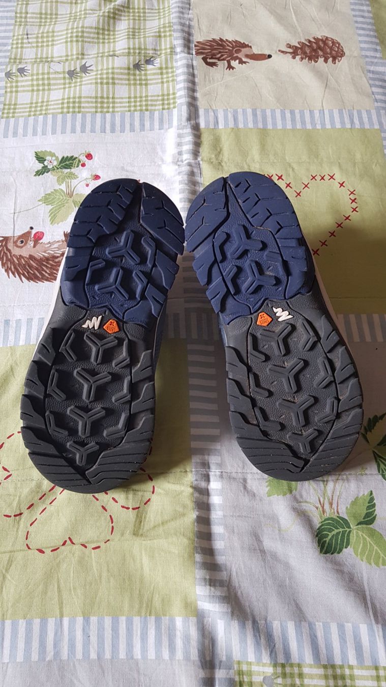 Decathlon Scarpe per ragazze: Decathlon Wanderschuhe Gr.31 – Usato da Luzern venduto da silvermoon12 3