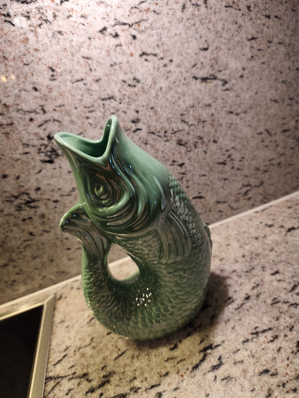 Vasen & Gefässe: Vase oder Wasserkaraffe – Gebraucht aus Bäretswil von Gartenzwergin