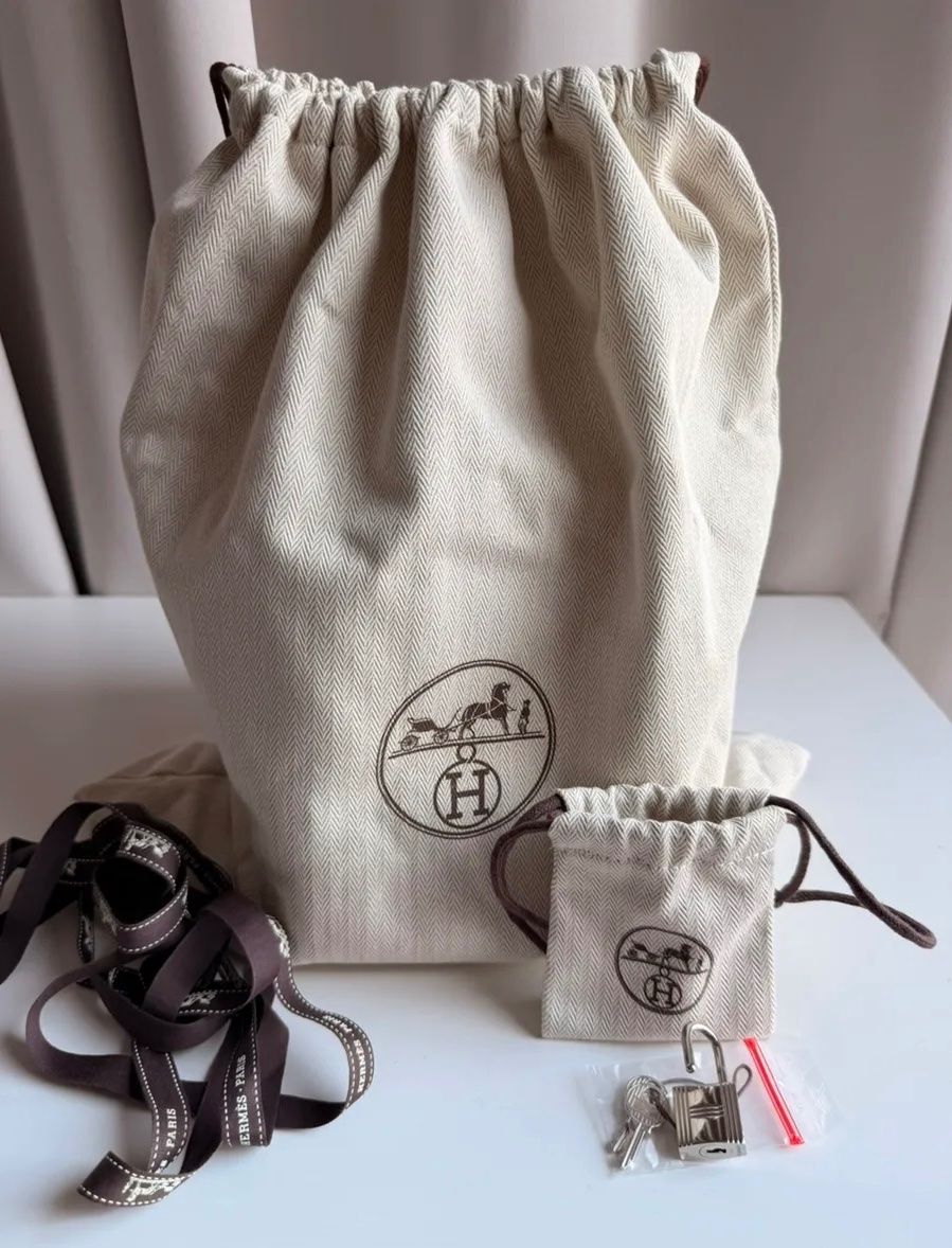 Hermès Sacs femmes: Hermès Picotin Lock 18, grau – D'occasion à Triesen par atos87 9