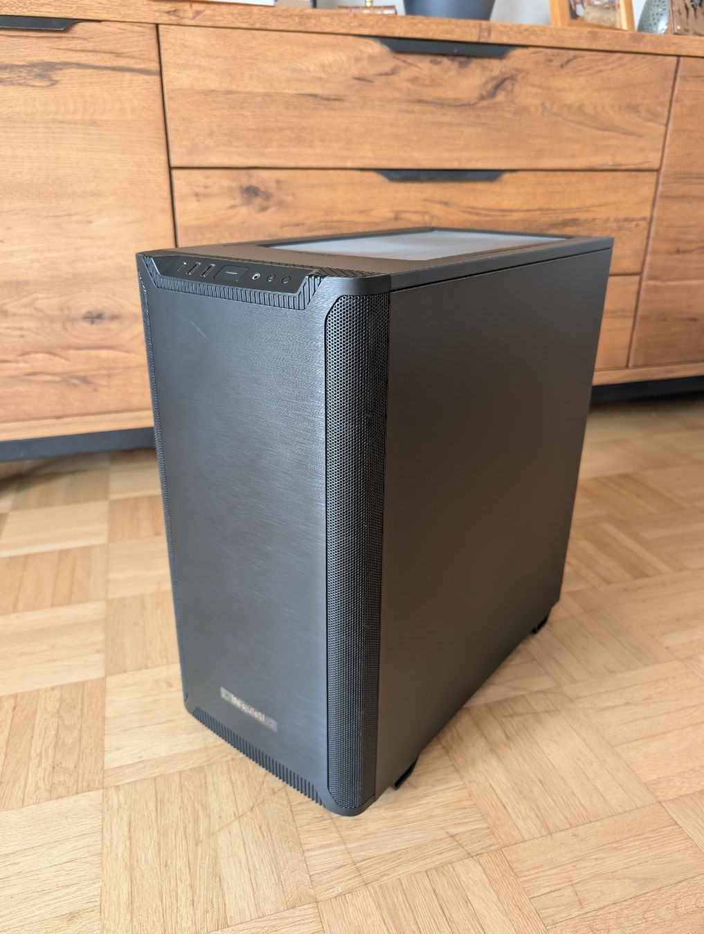 beQuiet! Boîtiers: be quiet! PC-Gehäuse Pure Base 501 ATX – Neuf (Voir description) à Buchs ZH par rol_tn8h 7