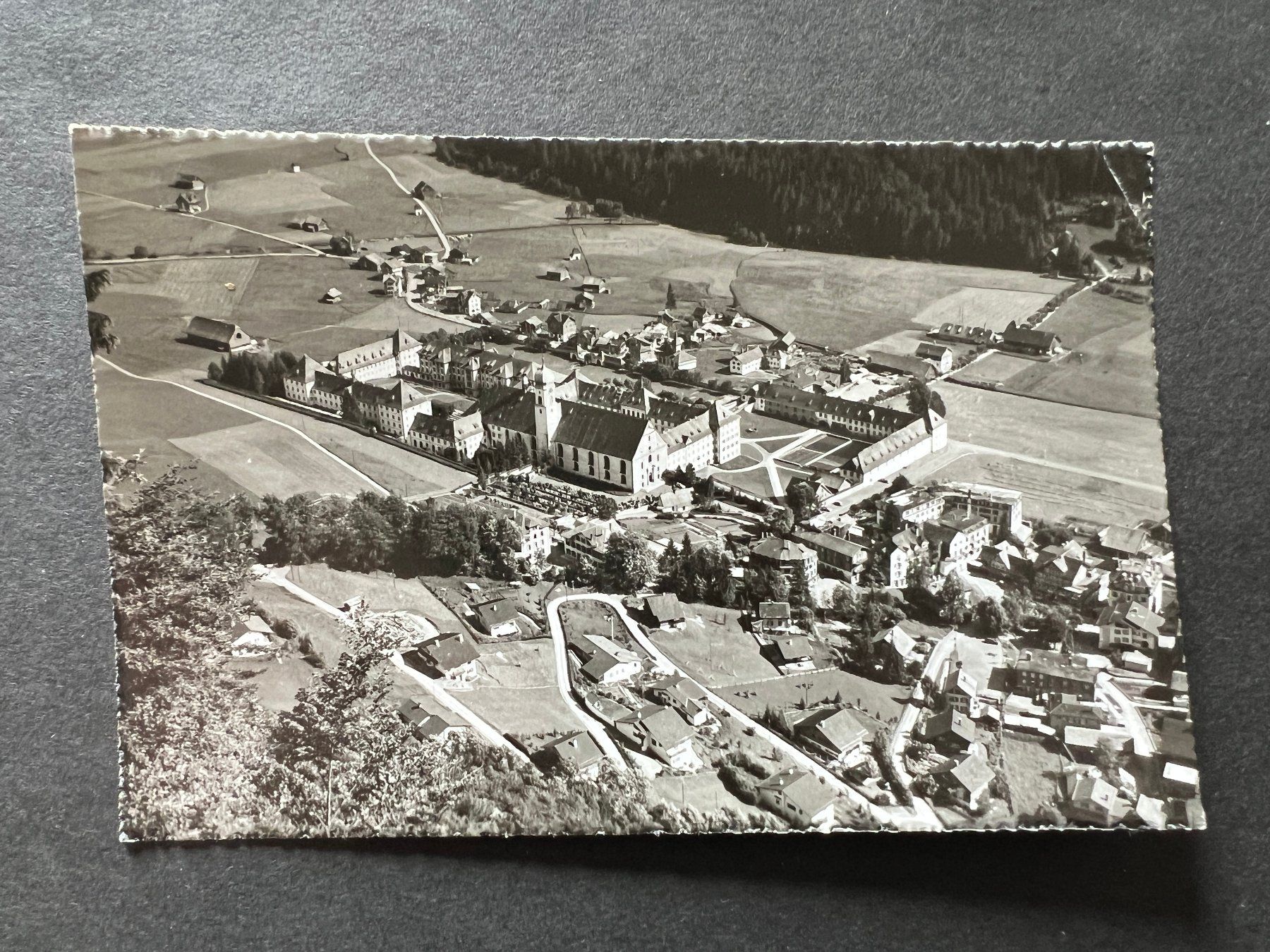 Cartoline postali: Ansichtskarte Engelberg 1955     (M186) – Usato da Hinwil venduto da Sidi4