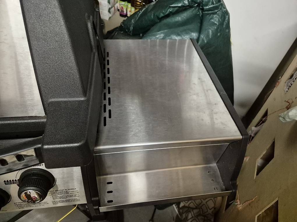 König Griglie: Gasgrill mit Rechaud + Drehspiess – Usato da Menziken venduto da MJoder 2
