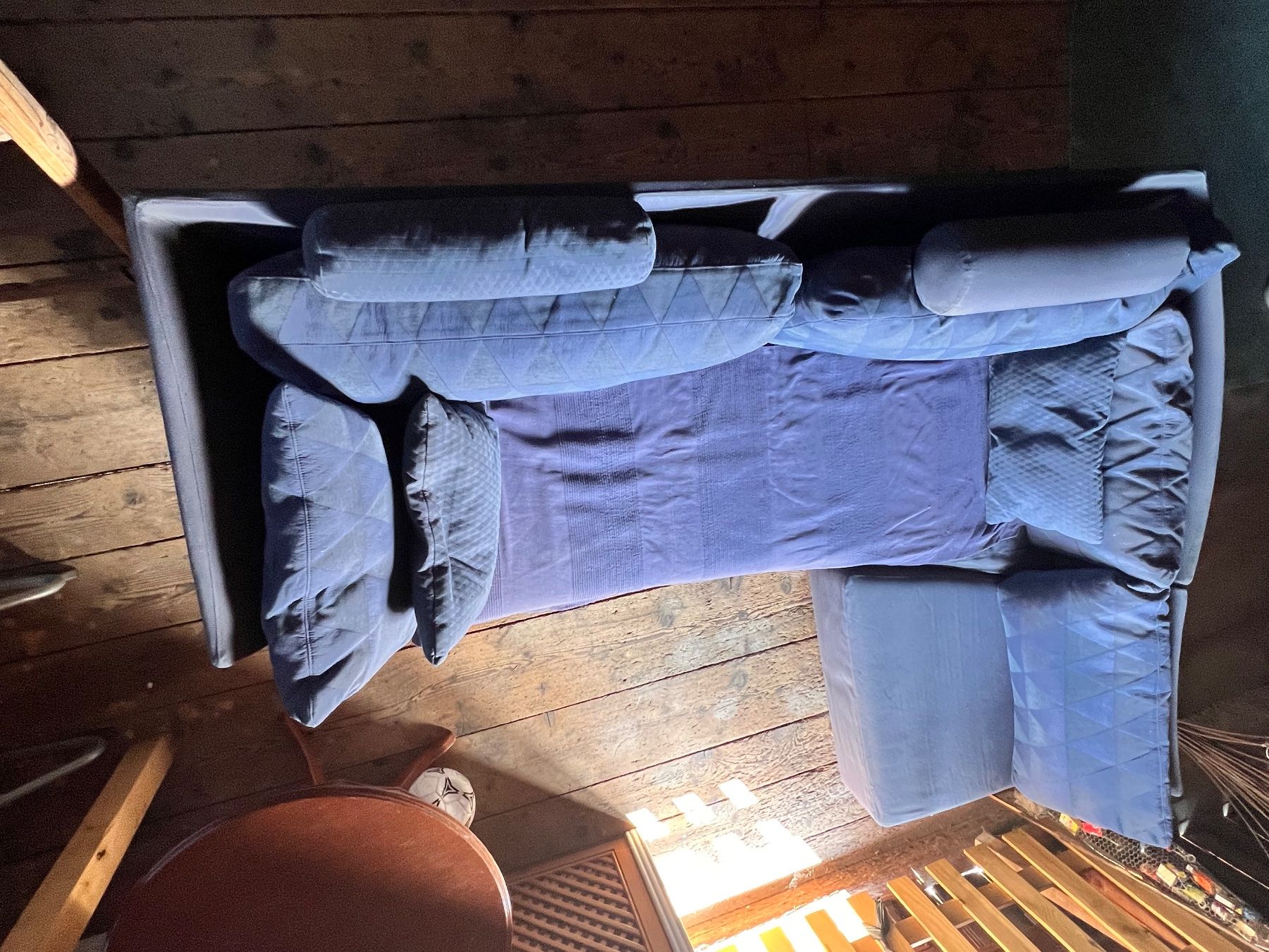 Sofas: Sofa – Gebraucht aus Wiesendangen von Jalafar