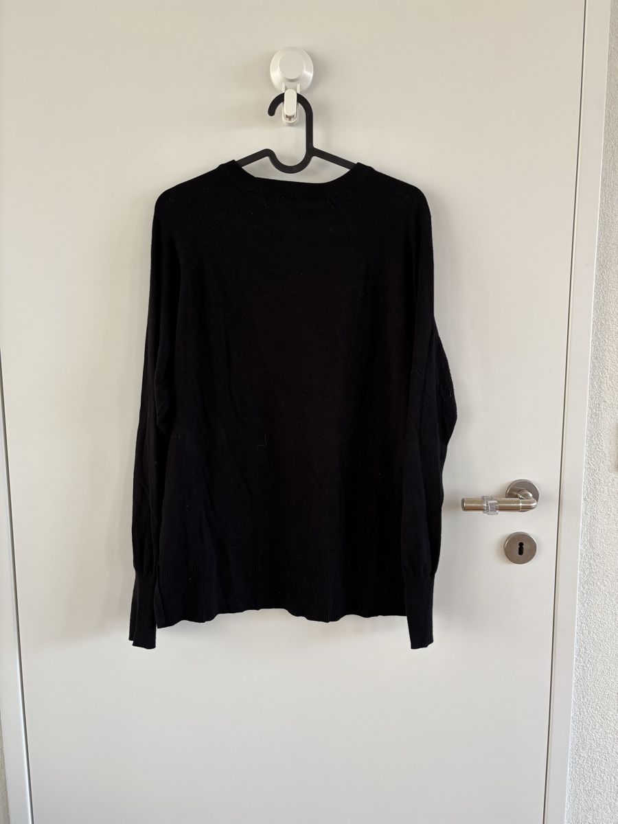 Maglioni & Felpe: Schwarzer Strickpullover – Usato da Glattpark(Opfikon) venduto da rue_9c5p 1
