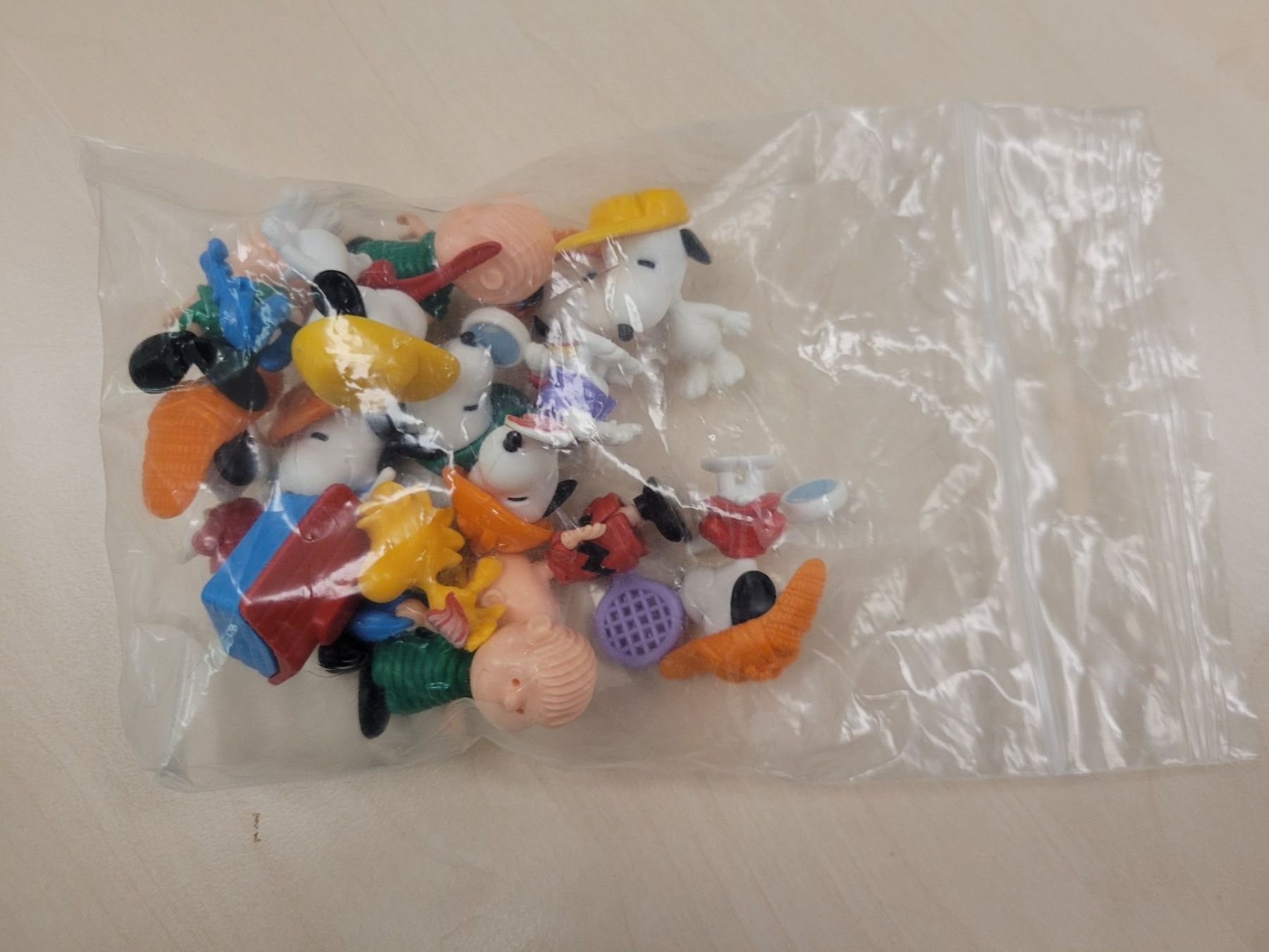 Giocattoli: Kinder Eier Überraschung PEANUTS Set 1993 – Usato da Nürensdorf venduto da spartacus64 4