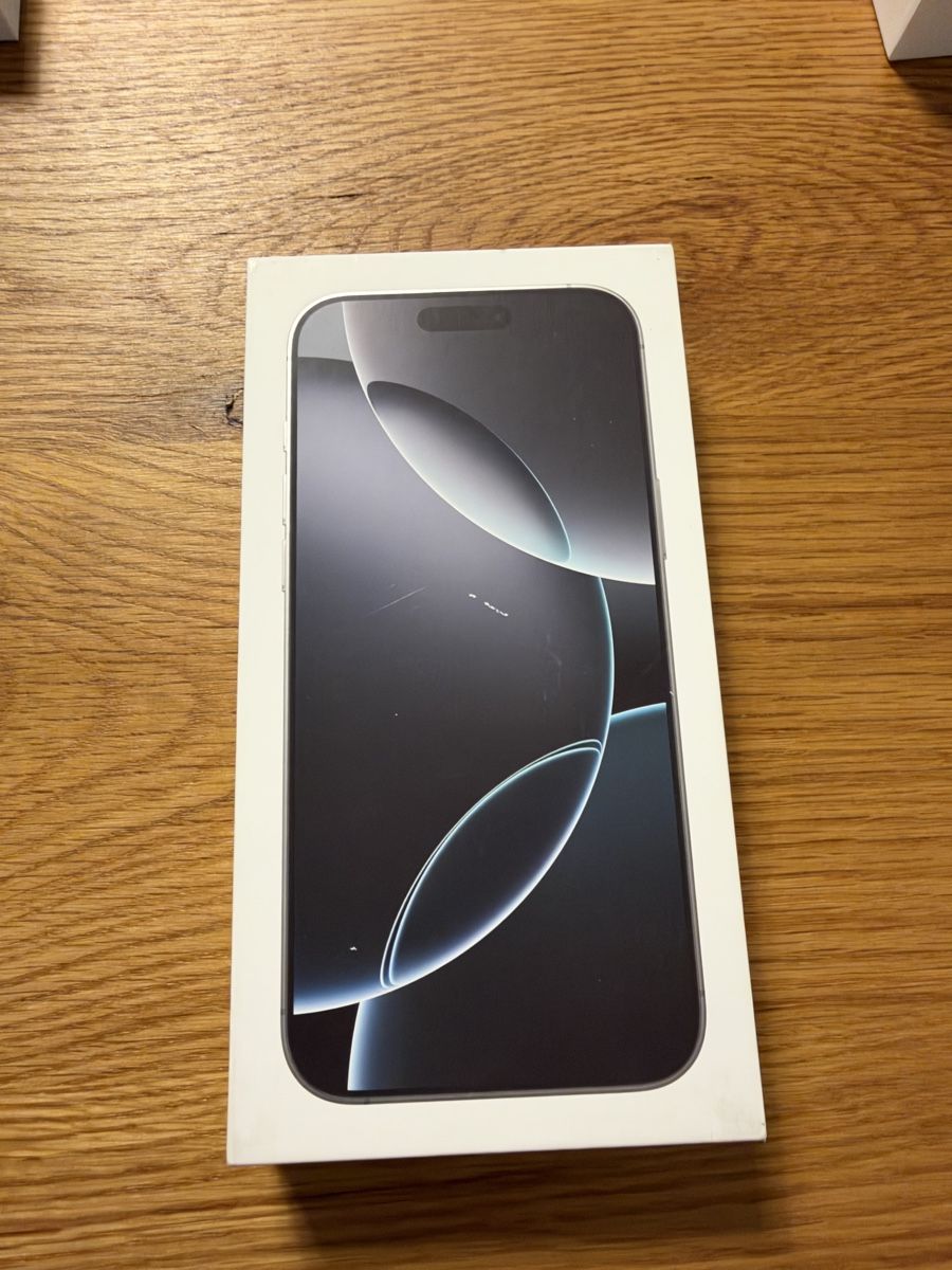 Apple Telefoni cellulari / Smartphones: I Phone 16Pro Max – Nuovo (secondo la descrizione) da Schongau venduto da Fettsack123 6