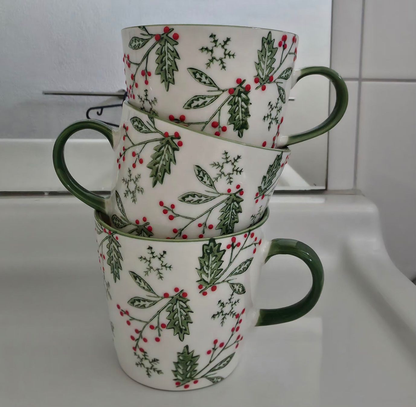 Tazze: Christmas Mug's 3 Set – Nuovo (secondo la descrizione) da Hombrechtikon venduto da moonwaterqueen