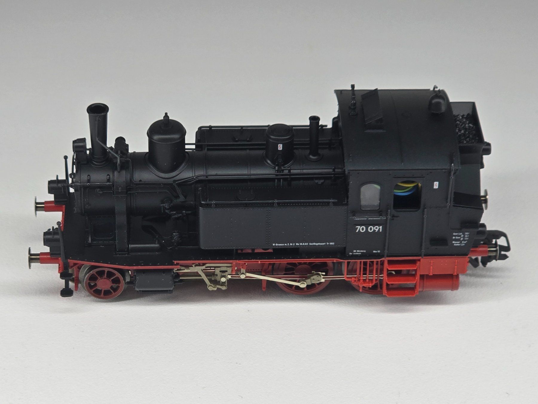 Fleischmann Modellini di ferrovie: Fleischmann 1070, DB, BR 70, BR 70091, Digital, Vitrine – Nuovo (secondo la descrizione) da Kloten venduto da Nicola2 4