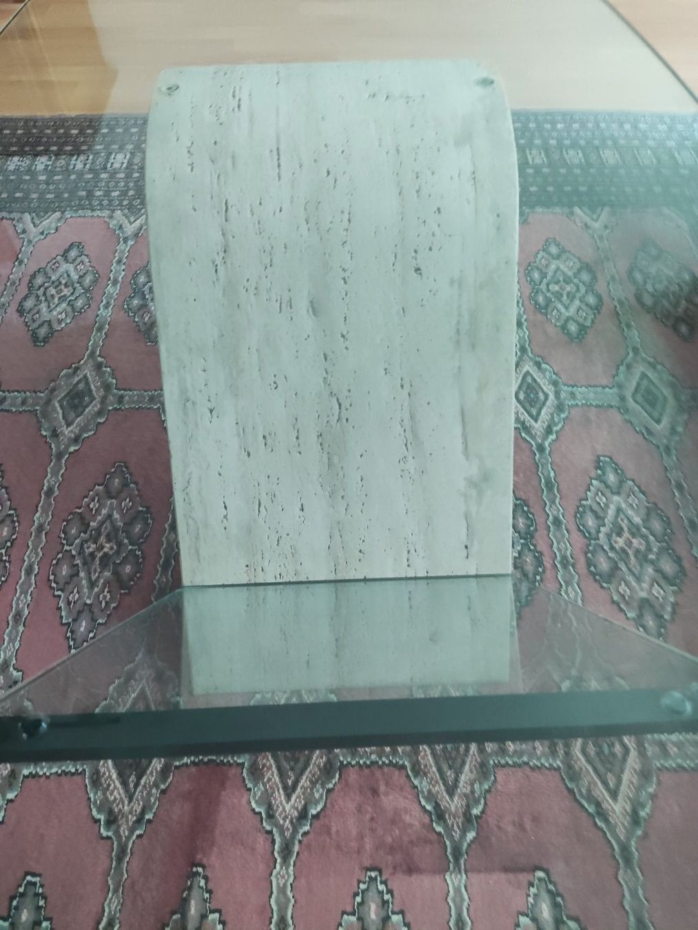 Tavoli: Glas-Couchtisch mit Stein-Element – Usato da Dübendorf venduto da rumpumpel 2