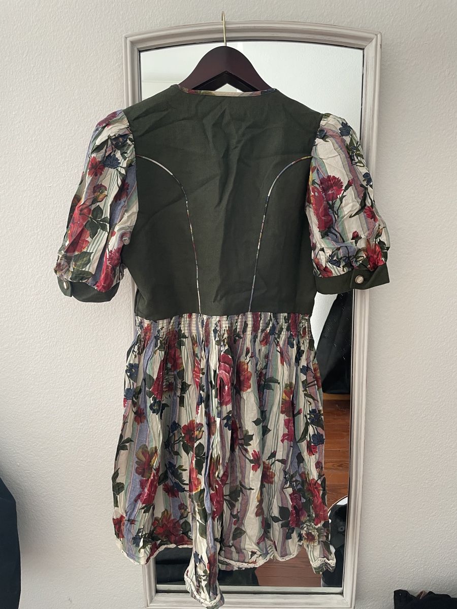 Kleider: Dirndl Kleid Kurz blumig  – Gebraucht aus Bern von Corinn_na 1