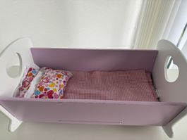 Puppe Wiege mit Bettzeug guter Zustand