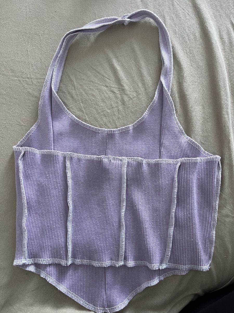 Tops: Haut dos nu violet Milk It – D'occasion à Zürich par Noemie1994 1
