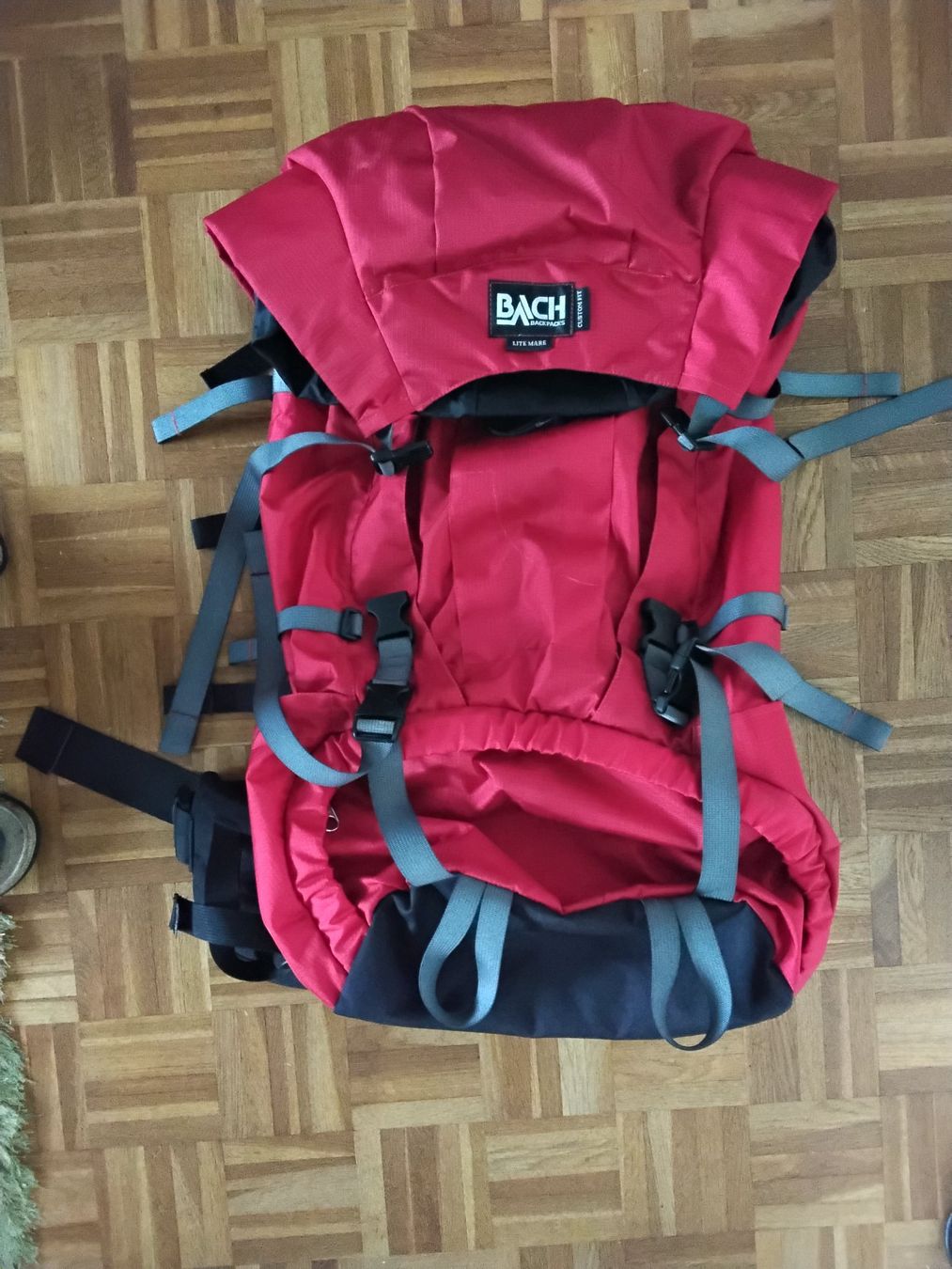 Zaini: Bach Lite  Mare Rucksack 60l – Nuovo (secondo la descrizione) da Lohn-Ammannsegg venduto da Ricarda72 1