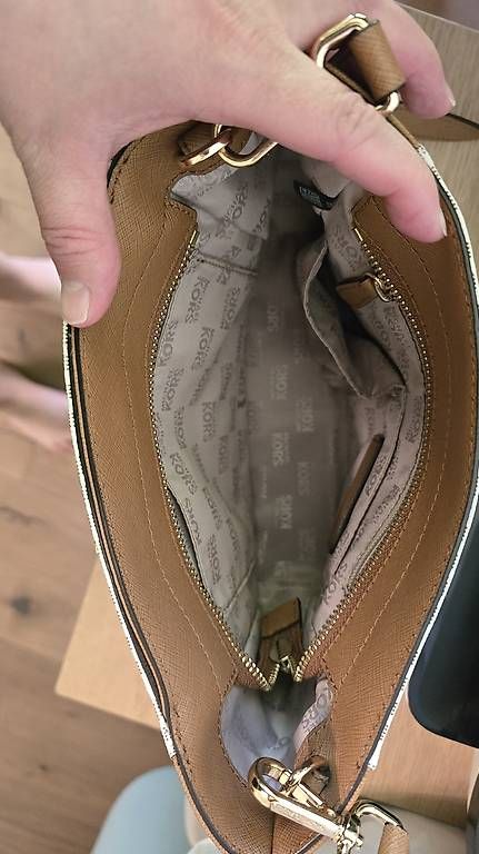 Sacs femmes: Michael Kors Umhängetasche – D'occasion à St. Gallen par SabineBine 1