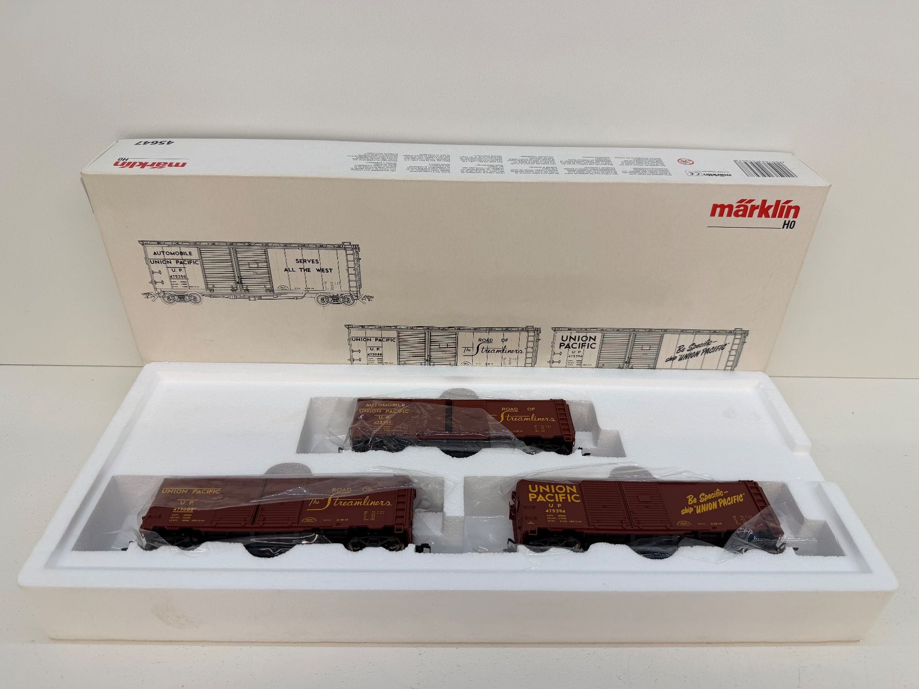Märklin 45647 Set - 3 gedeckte Güterwagen Union Pacific Rail (Neu ...