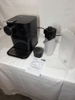 DeLonghi Nespresso Lattissima One schwarz neuwertig